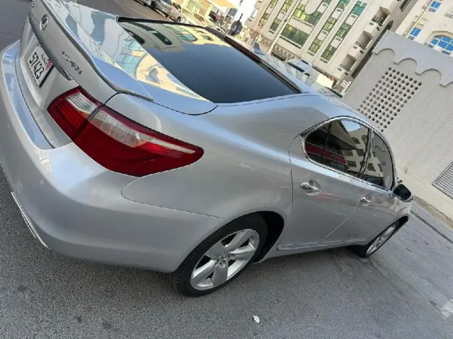 البيع لكزس LS 460 موديل 2012 3