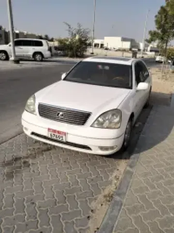 سيارة لكزس LS 430 موديل 2002 1