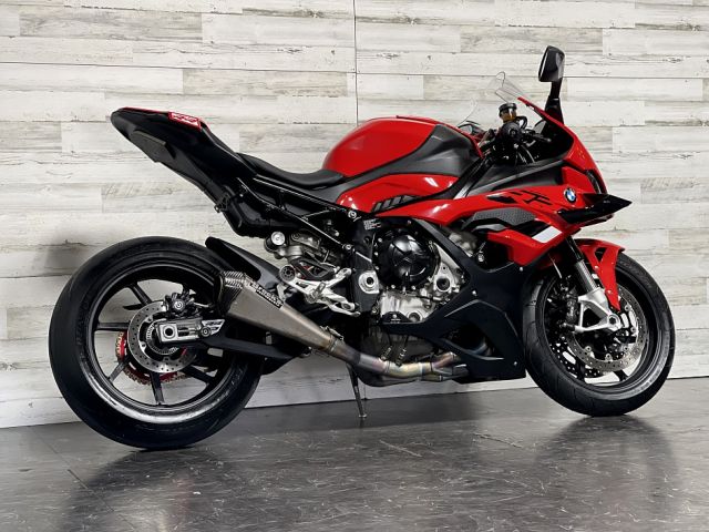 2023 BMW S1000RR (+971561943867) 3