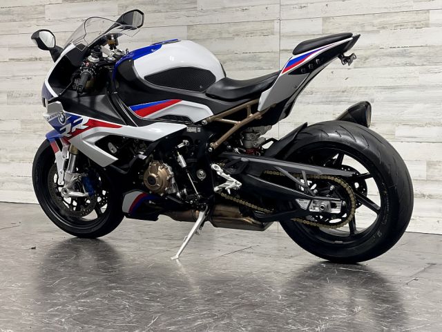 2022 BMW S1000RR 6