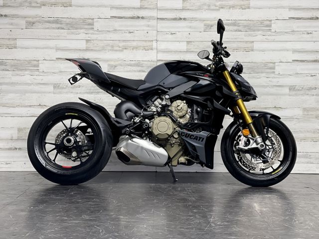 2023 Ducati Streetfighter V4S