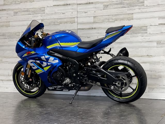 2017 Suzuki gsx r1000 6