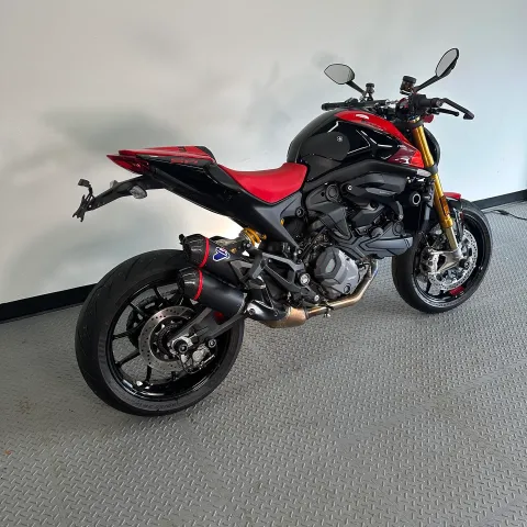 2023 Ducati Monster SP 3