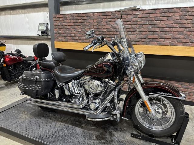 \2011 Harley Davidson Heritage  Softail Classic 1