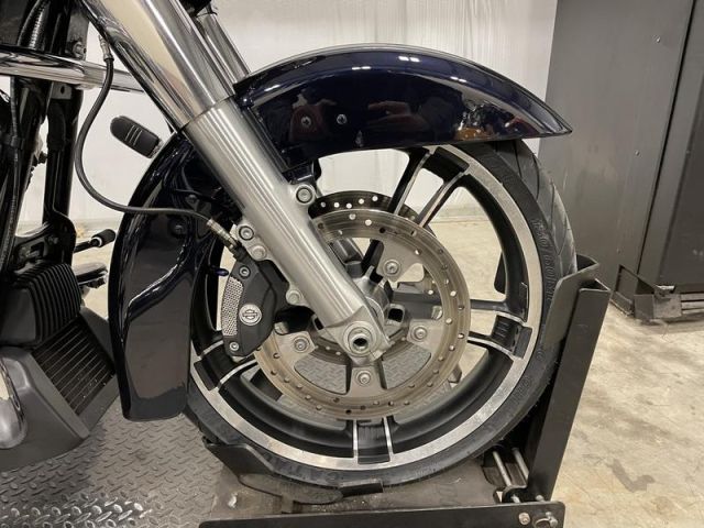 2019 Harley-Davidson® FLHX - Street Glide® 7