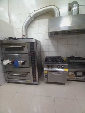 مطعم للبيع  2