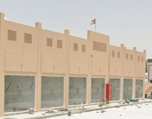 للإيجار محلات على الشارع العام في الذيد الشارقة