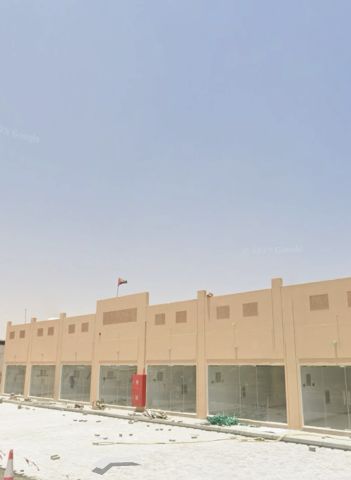 للإيجار محلات على الشارع العام في الذيد الشارقة 3