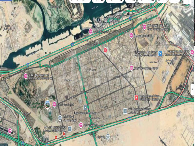 تملك قطعة ارض سكنية مميزه بمساحة 100 * 200 قدم مربع