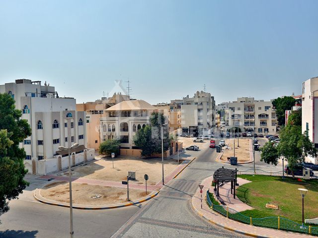 مجمع 4 فلل | كل فيلا 5غرف | مجلس | موقع أساسي 3