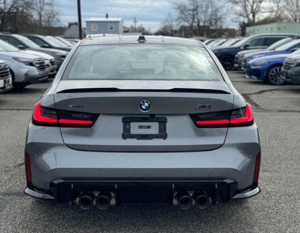 2025 BMW M3 Competition 3