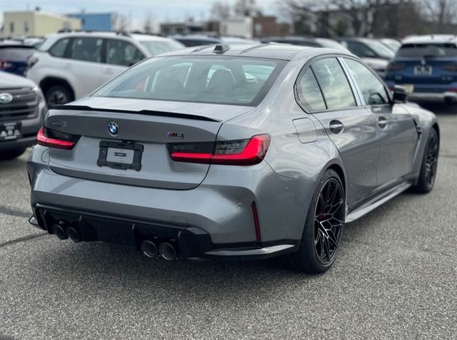 2025 BMW M3 Competition 6