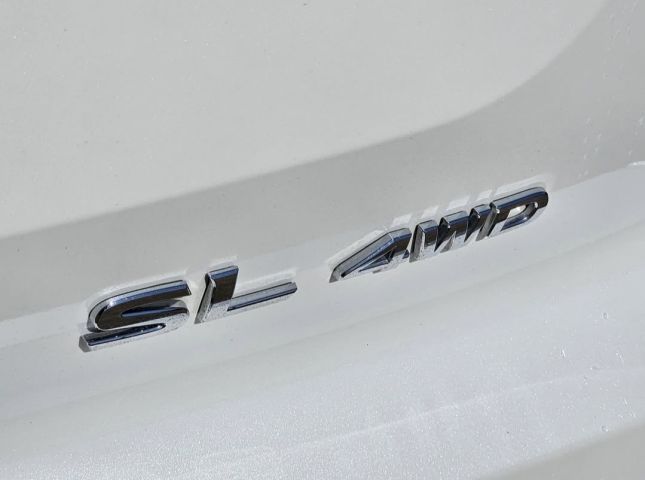 2024 Nissan Pathfinder SL 4WD 7