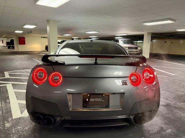2015 Nissan GT-R