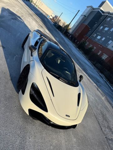 2018 Mclaren 720S · Performance Coupe 2D 7