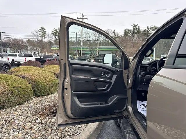 2021 Nissan Titan PRO-4X 2