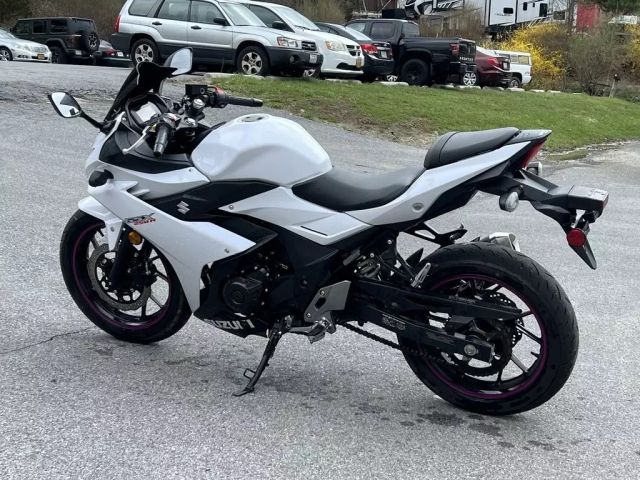 2018 Suzuki 5