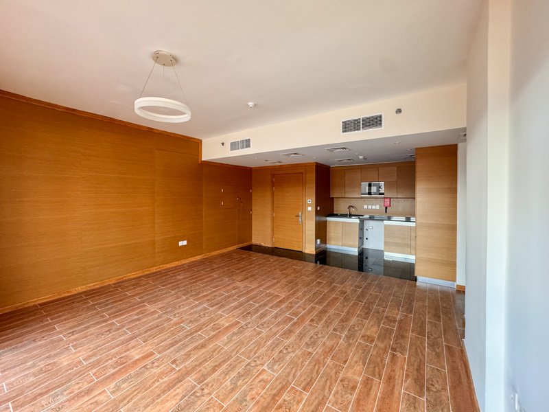 JUMEIRAH VILLAGE CIRCLE, 2 BEDROOMS - 125 M² APARTMENT FOR SALE 4