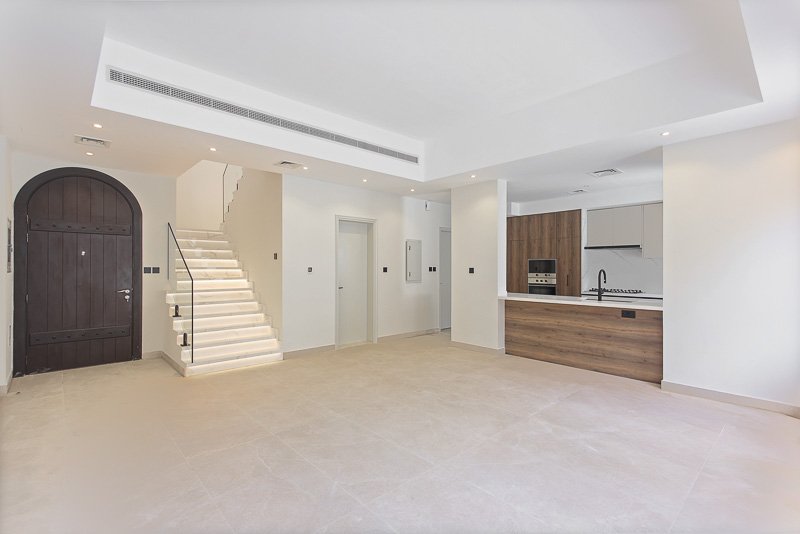 REEM, 3 BEDROOMS - 202 M² VILLA FOR SALE