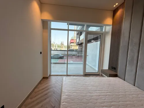 2 Bedrooms Apartment in 555 Park Views 3