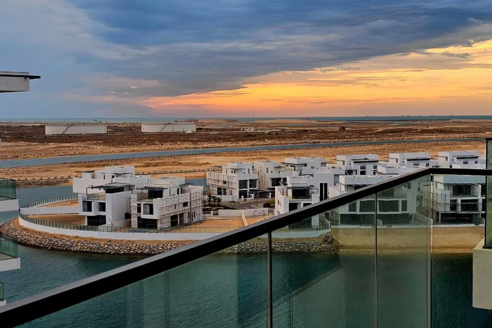 1 Bedroom Apartment in Bluebay Walk
