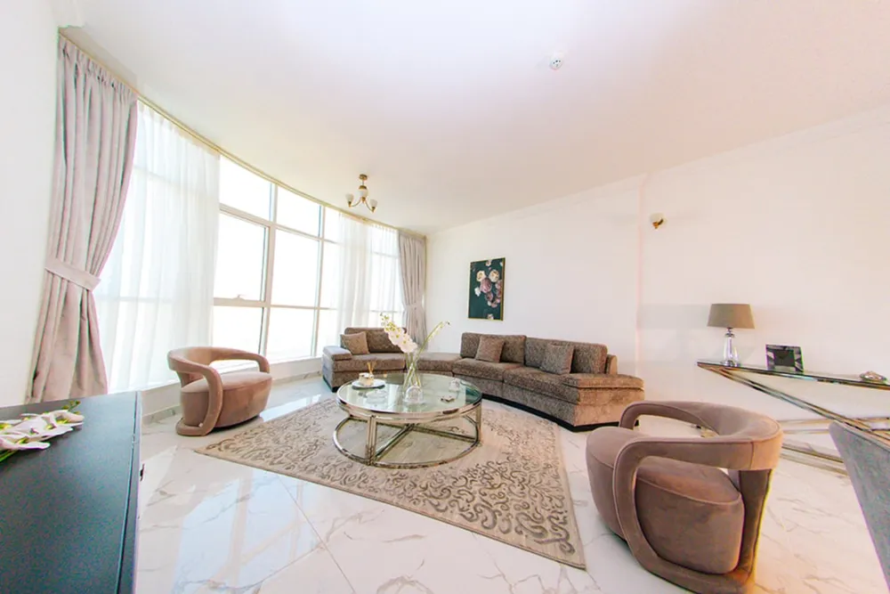 2 Bedrooms Apartment in Oasis Tower