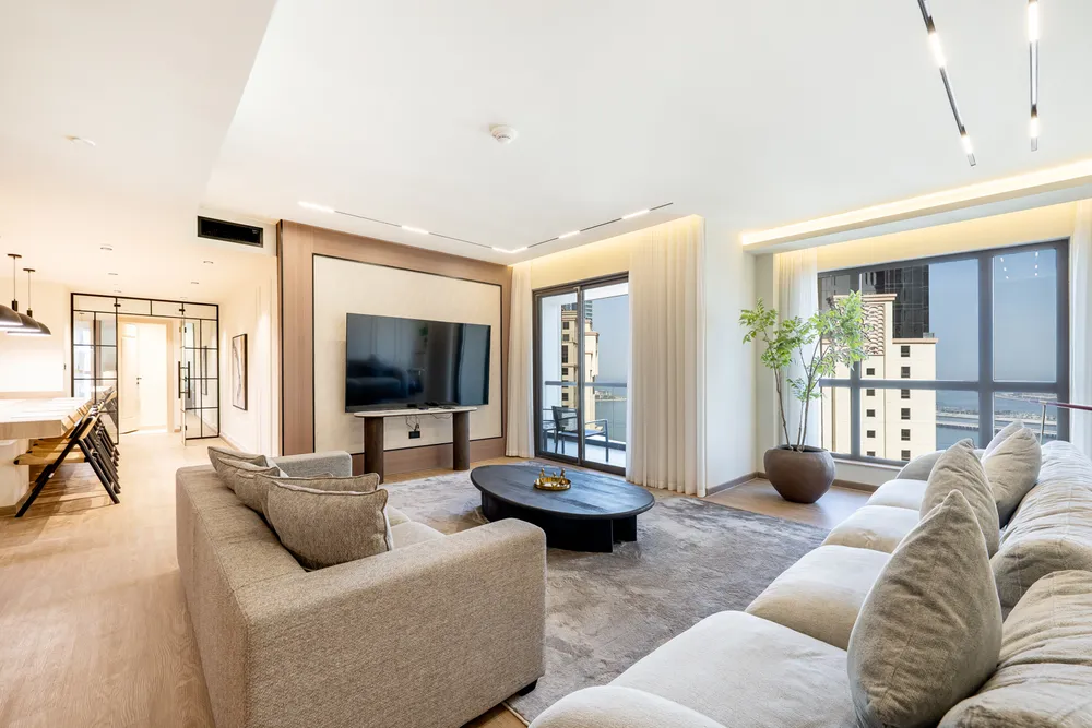 4 Bedrooms Apartment in Murjan 6