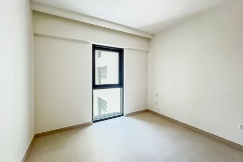 1 Bedroom Apartment in Grove 3
