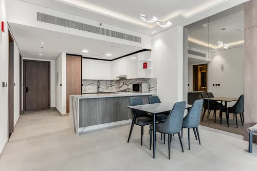 1 Bedroom Apartment in 555 Park Views 3