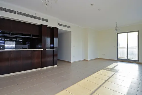 2 Bedrooms Apartment in The Residences W3(Tower 1) 2