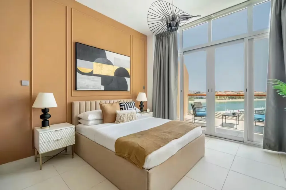 Apartment in Palm Views East