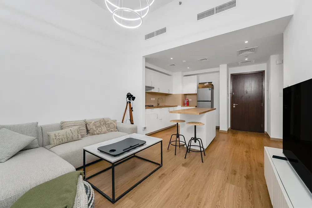 1 Bedroom Apartment in Jenna Main Square 2