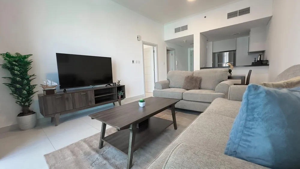 1 Bedroom Apartment in Damac Heights