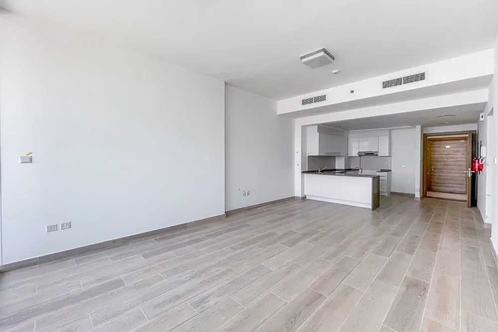 2 Bedrooms Apartment in Bloom Towers A