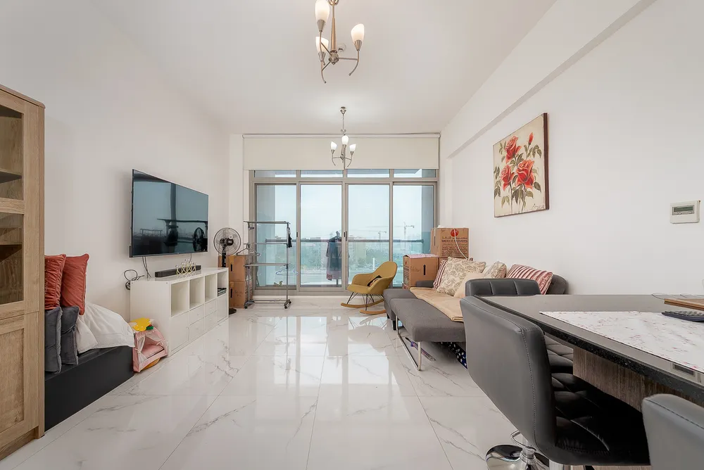 2 Bedrooms Apartment in 5th Avenue