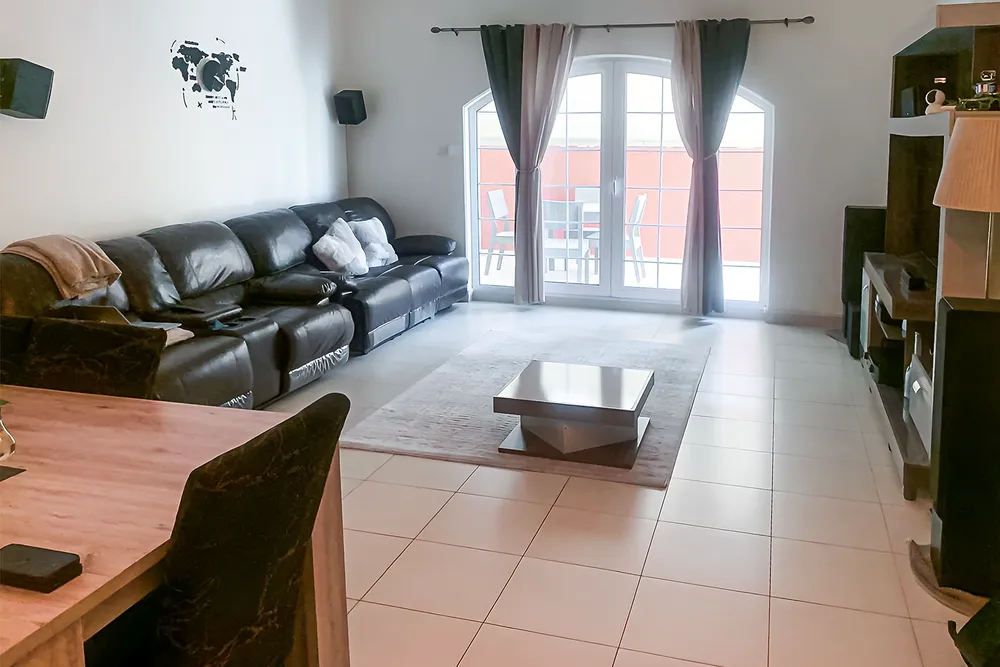 2 Bedrooms Apartment in Ritaj G