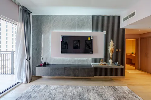 1 Bedroom Apartment in Waters Edge 3