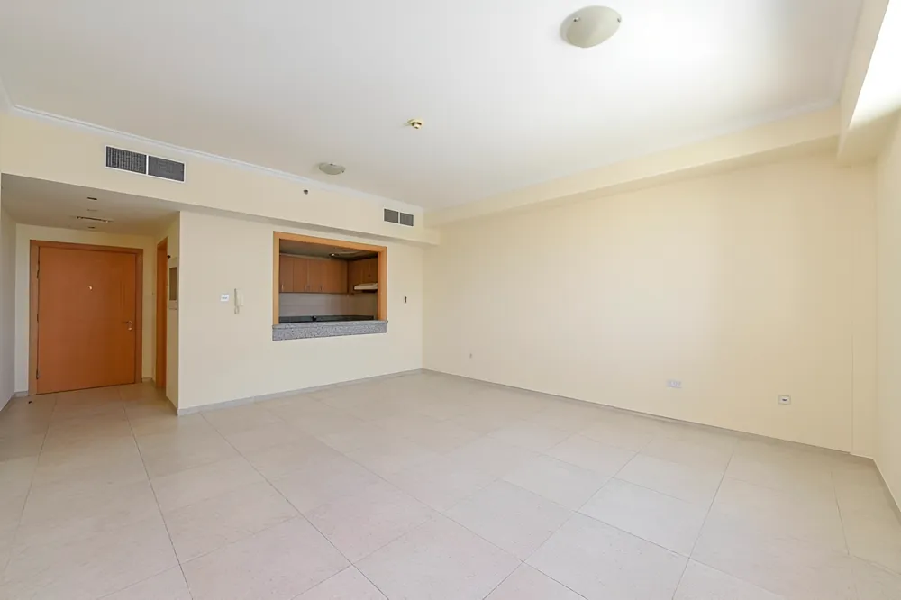 3 Bedrooms Apartment in Coral Residence