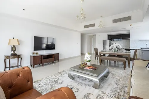 2 Bedrooms Apartment in The Residences at Business Central 2