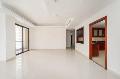 3 Bedrooms Apartment in Murjan 1 3