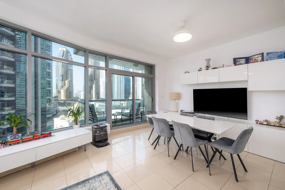 2 Bedrooms Apartment in Bonaire Tower