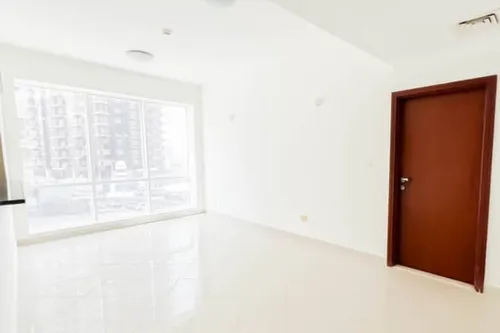 1 Bedroom Apartment in Hub Canal 1 2