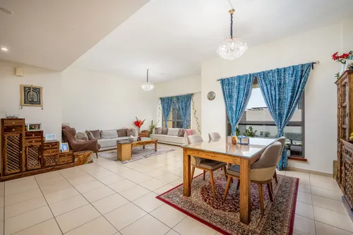 3 Bedrooms Apartment in Sadaf 4 2