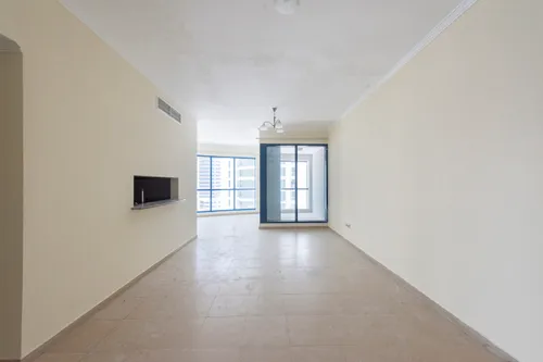 2 Bedrooms Apartment in Jumeirah Bay X1 3