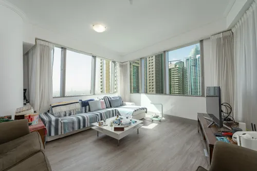 2 Bedrooms Apartment in Ocean Heights 3