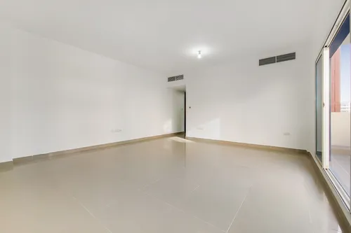 2 Bedrooms Apartment in Tower 2 2