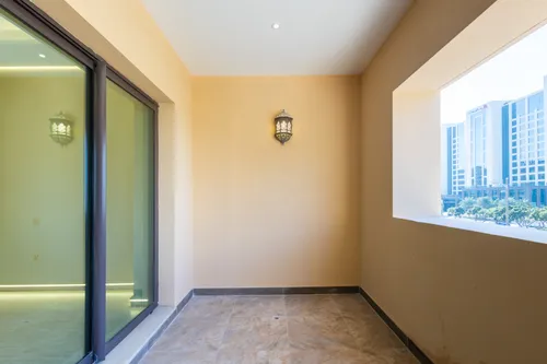 1 Bedroom Apartment in Golden Mile 6 2