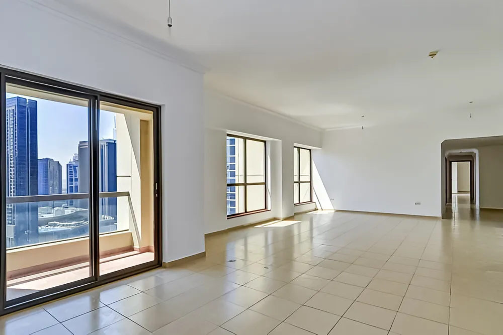 4 Bedrooms Apartment in Sadaf 1