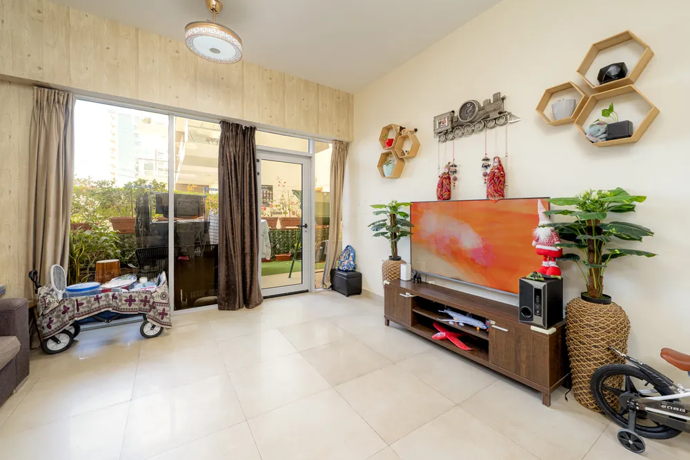 1 Bedroom Apartment in Samia Azizi