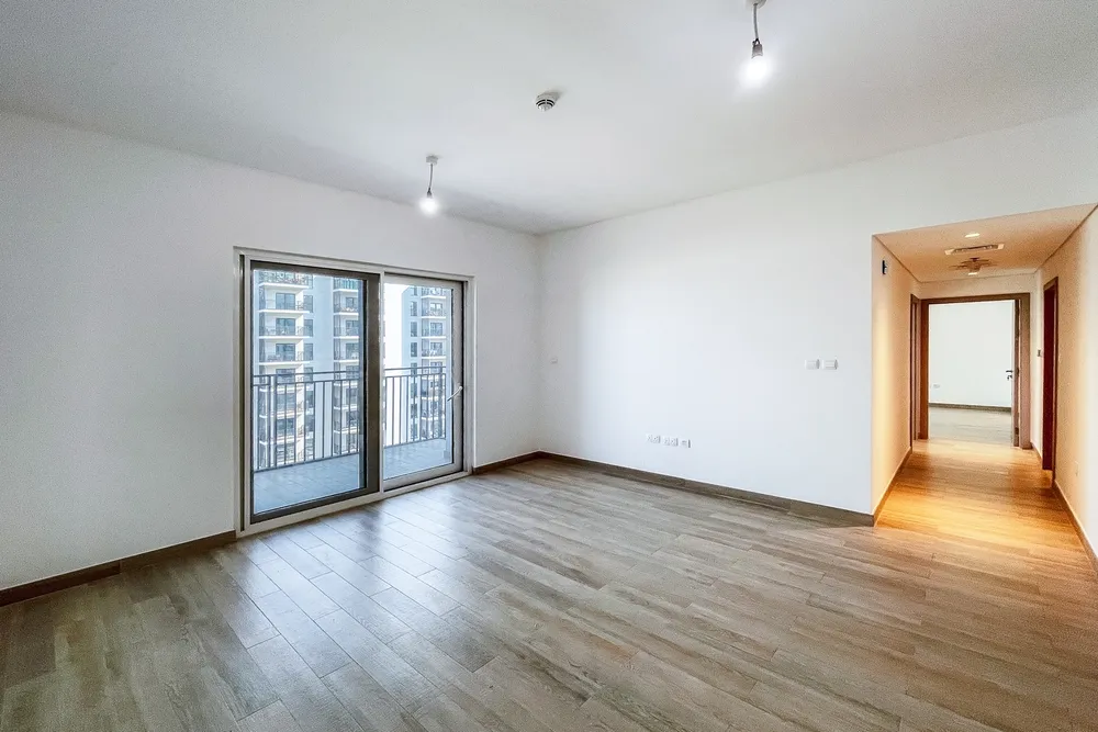 2 Bedrooms Apartment in Waters Edge